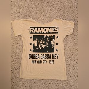 Women's Ramones tshirt, size xs